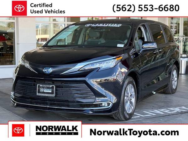 Toyota Sienna with VIN: 5TDYRKEC6PS156395