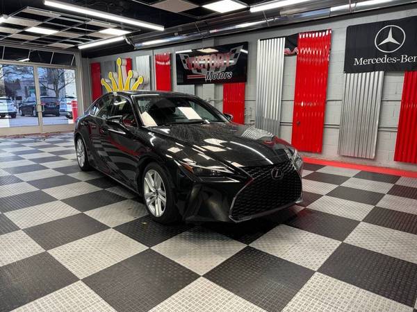 Lexus IS 300 with VIN: JTHAA1D24M5110947