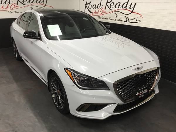 Genesis G80 with VIN: KMHGN4JB2KU300024