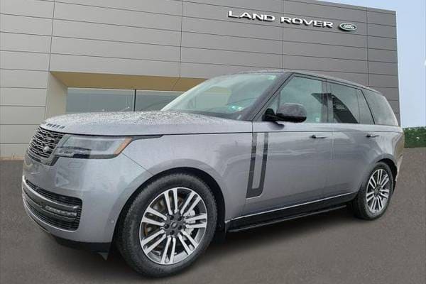 2024 Land Rover Range Rover P530 SE