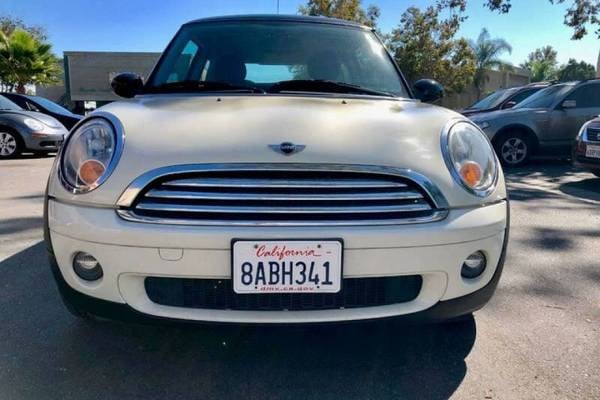 2010 MINI Cooper Base Hatchback