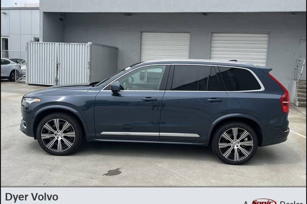 2024 Volvo XC90 B6 Plus