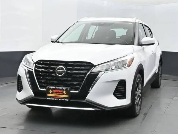 Nissan Kicks with VIN: 3N1CP5CV5ML485910
