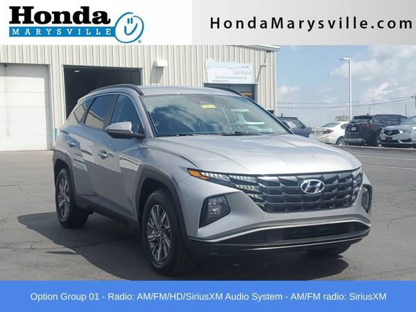Hyundai Tucson with VIN: KM8JBCA14NU019797