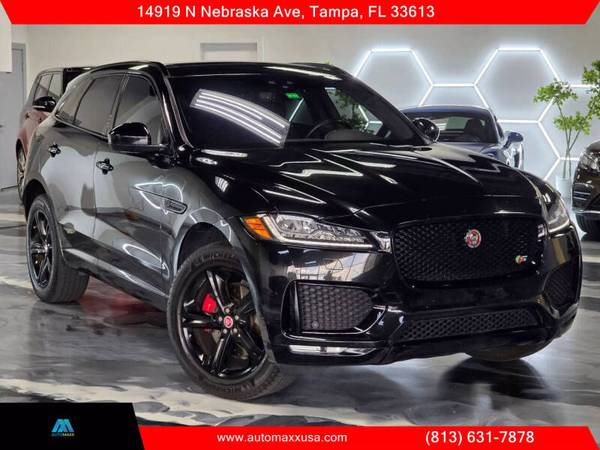 Jaguar F-PACE with VIN: SADCM2FV4KA605463