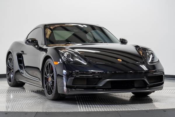 Porsche 718 Cayman with VIN: WP0AB2A87KS278075
