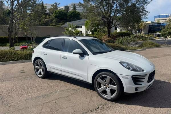 2017 Porsche Macan S