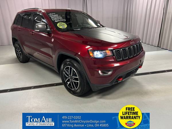 Jeep Grand Cherokee with VIN: 1C4RJFLG5LC314827