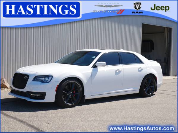 Chrysler 300 with VIN: 2C3CCAPJ5PH501310