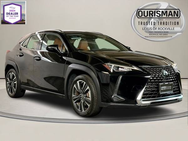 Lexus UX 200 with VIN: JTHY3JBH9K2004119