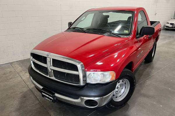 2005 Dodge Ram Pickup 1500 ST  Regular Cab