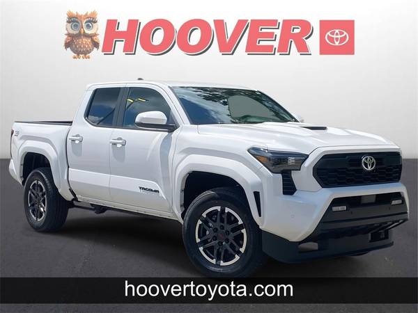Toyota Tacoma with VIN: 3TYKB5FN8RT005805