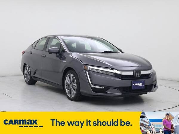Honda Clarity with VIN: JHMZC5F19LC000897