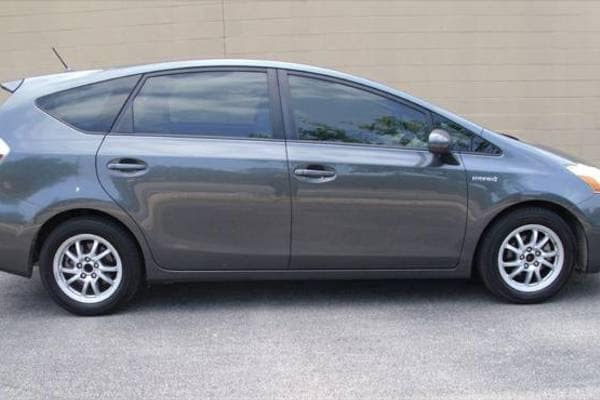 2012 Toyota Prius v Two Hybrid