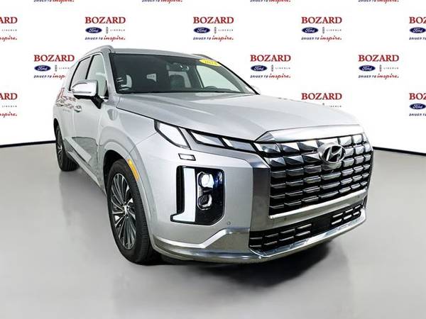Hyundai Palisade with VIN: KM8R7DGE0RU691656