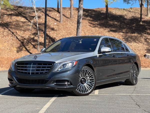 Mercedes-Benz Maybach with VIN: WDDUX7GB0GA192348