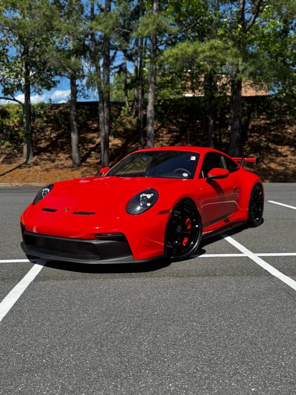 Porsche 911 with VIN: WP0AC2A97NS269158