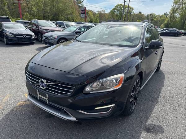 Volvo V60 with VIN: YV126MEB0F1187925