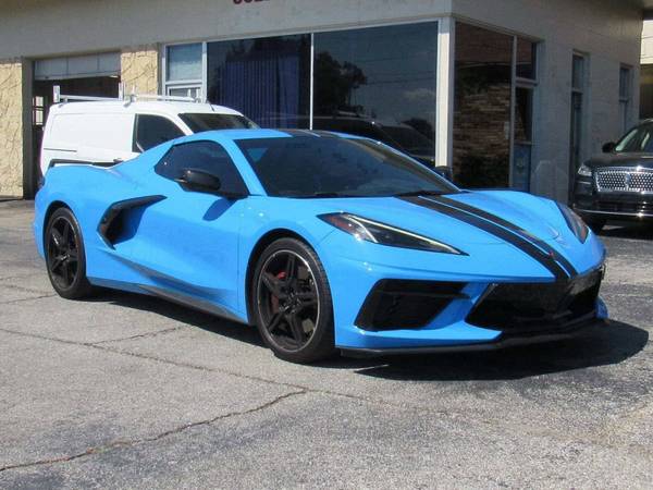 Chevrolet Corvette with VIN: 1G1YB3D45N5114557