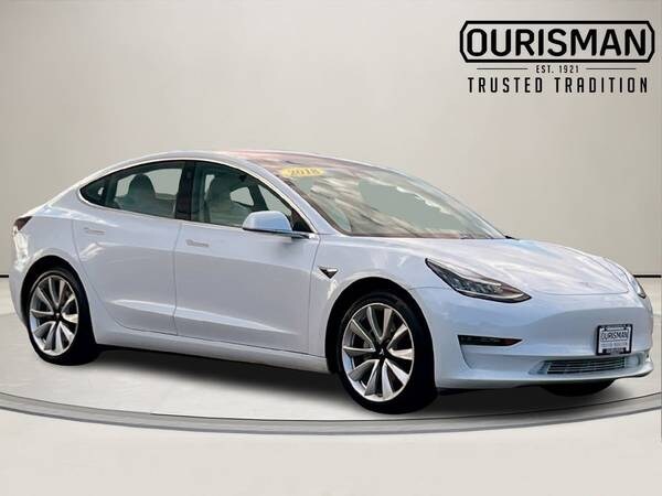 Tesla Model 3 with VIN: 5YJ3E1EA4JF155935