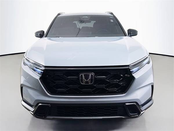 Honda CR-V with VIN: 7FARS5H56RE011215