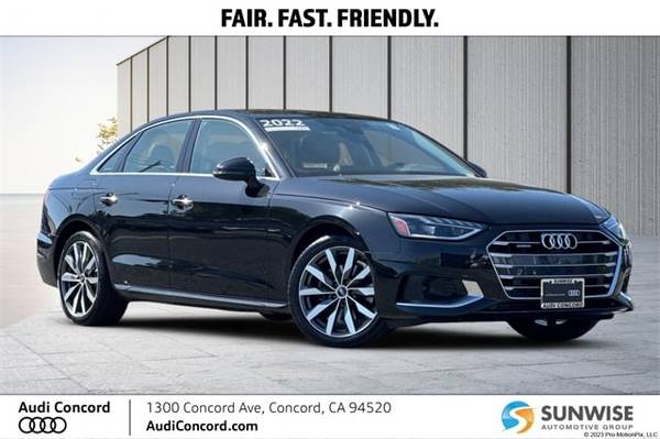 Audi A4 with VIN: WAUBBAF40NN011039