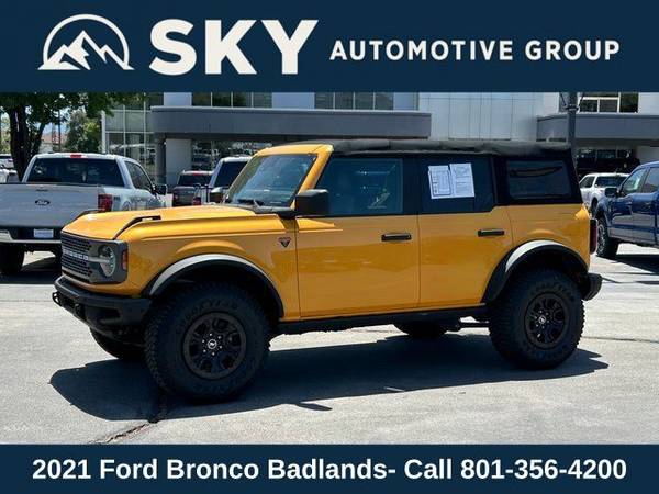 Ford Bronco with VIN: 1FMEE5DP3MLA74833