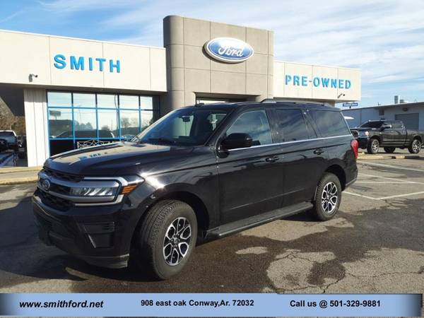 Ford Expedition with VIN: 1FMJU1HT2NEA65421
