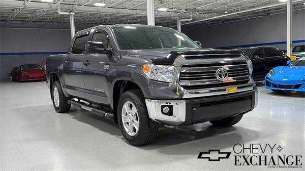 Toyota Tundra with VIN: 5TFDW5F10HX665898