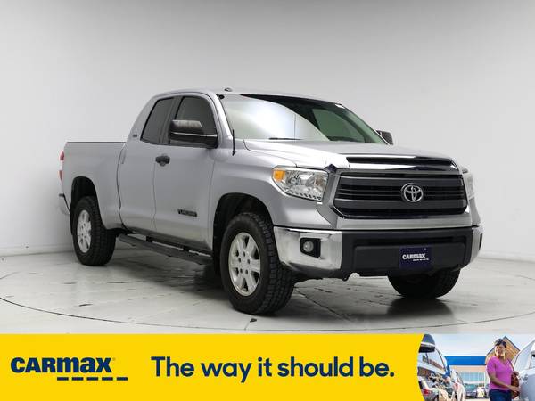 Toyota Tundra with VIN: 5TFRM5F18FX086330
