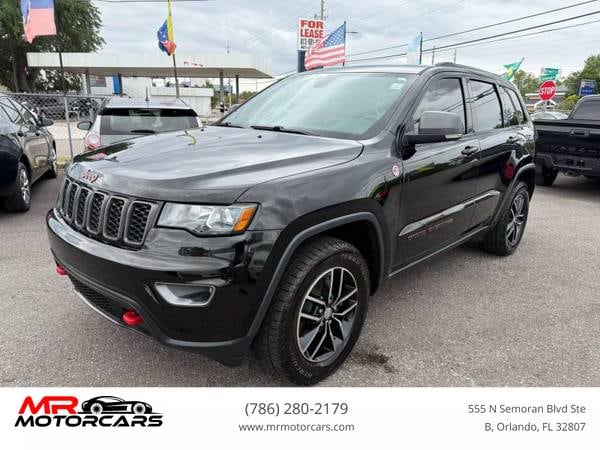 Jeep Grand Cherokee with VIN: 1C4RJFLG2HC794560