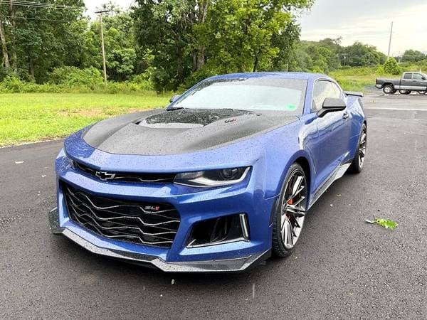 Chevrolet Camaro with VIN: 1G1FK1R68L0144913