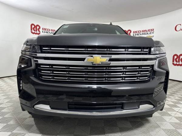 Chevrolet Suburban with VIN: 1GNSCFKDXRR238649