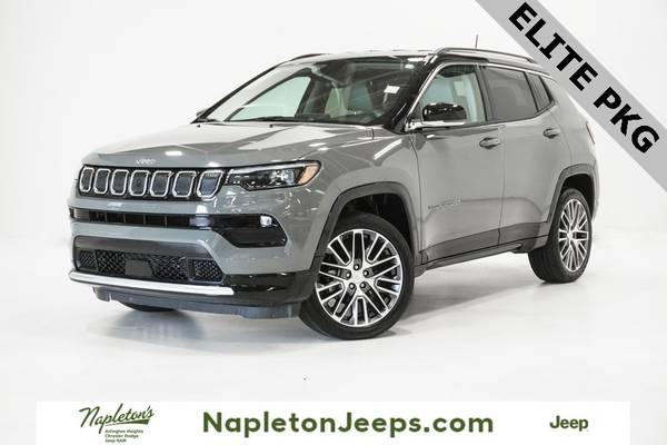 Jeep Compass with VIN: 3C4NJDCB0NT189315