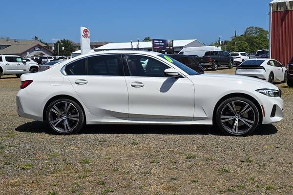 2024 BMW 3 Series 330i xDrive