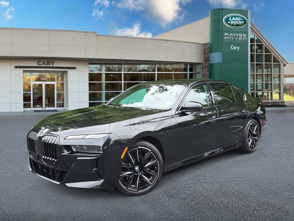 BMW 7 Series with VIN: WBA33EH00RCP81987
