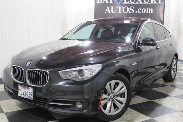 BMW 5-Series Gran Turismo, 2014MY Luxury Line