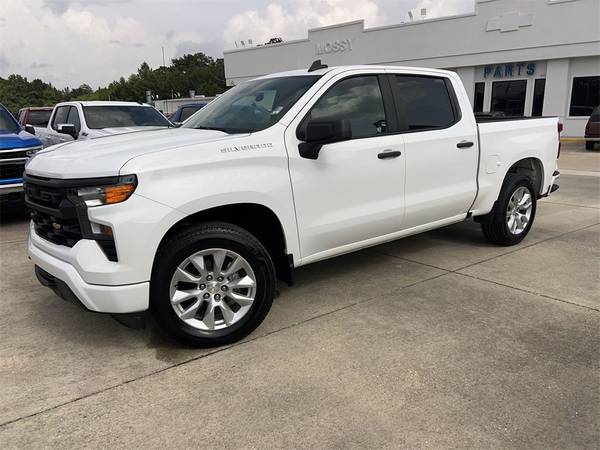 Chevrolet Silverado 1500 with VIN: 1GCPABEK2NZ629148