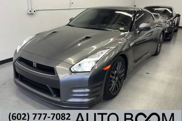 2016 Nissan GT-R Premium Coupe