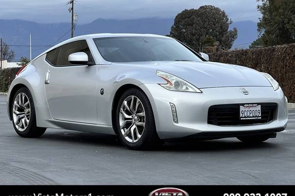 2014 Nissan 370Z Touring Coupe