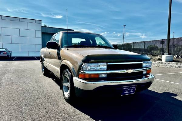 2003 Chevrolet S-10 LS Extended Cab