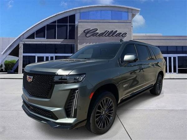 Cadillac Escalade ESV with VIN: 1GYS4SK93PR291467