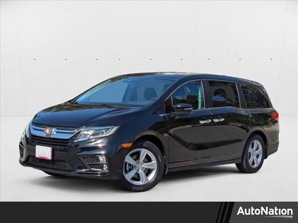 Honda Odyssey with VIN: 5FNRL6H79JB008622