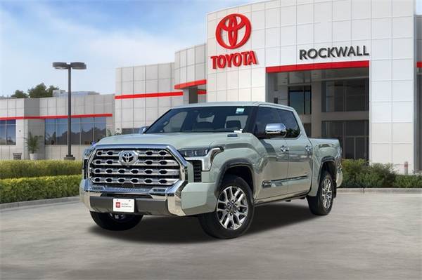 Toyota Tundra with VIN: 5TFMC5DB6SX107047