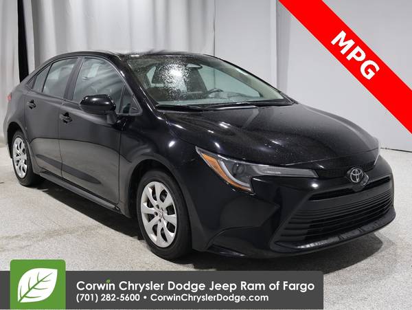Toyota Corolla with VIN: 5YFB4MDE7PP013127