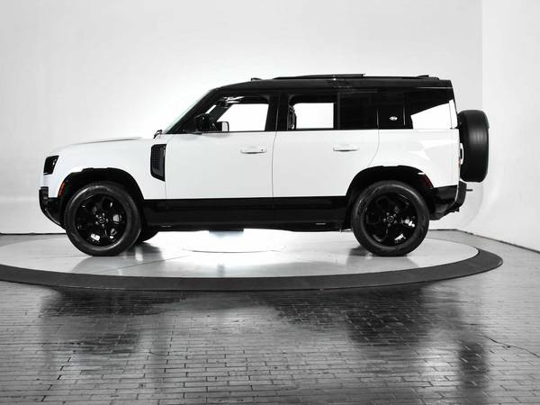 Land Rover Defender with VIN: SALE27RU4N2075478