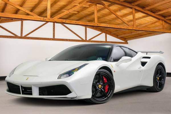 2017 Ferrari 488 GTB Base Coupe