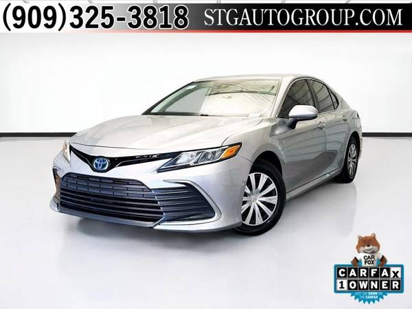 Toyota Camry Hybrid with VIN: 4T1C31AK8PU604629