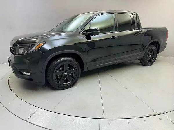 Honda Ridgeline with VIN: 5FPYK3F85MB004779