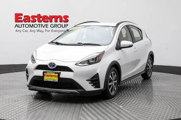 Toyota Prius c with VIN: JTDKDTB37J1615744